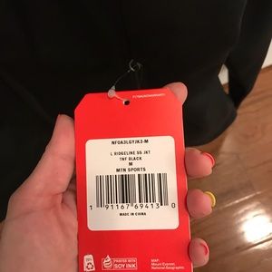 The North Face Jackets & Coats - BNWT North Face zip coat The North Face Jackets & Coats - BNWT North Face zip coat
